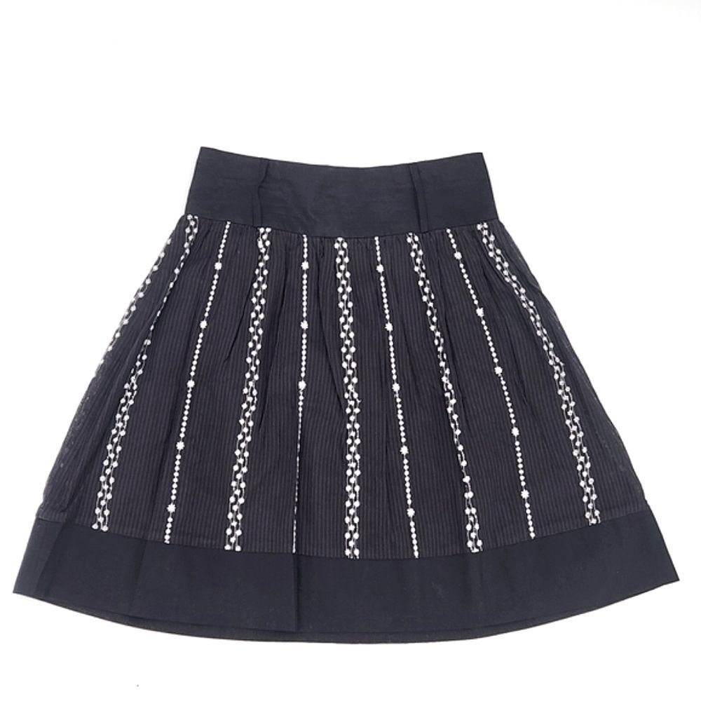 Joe Benbasset Skirt Womens Size 1 Knee Length Embroidered Flowers Fairy Goth